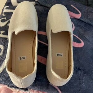 Elegant Beige Women's Loafers